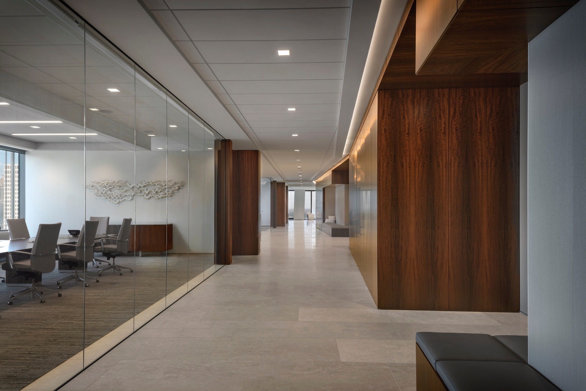 https://s3.mortarr.com/images/project_gallery_images/office-corridor-law-firm-offices-tamlyn-1920x1920.jpeg